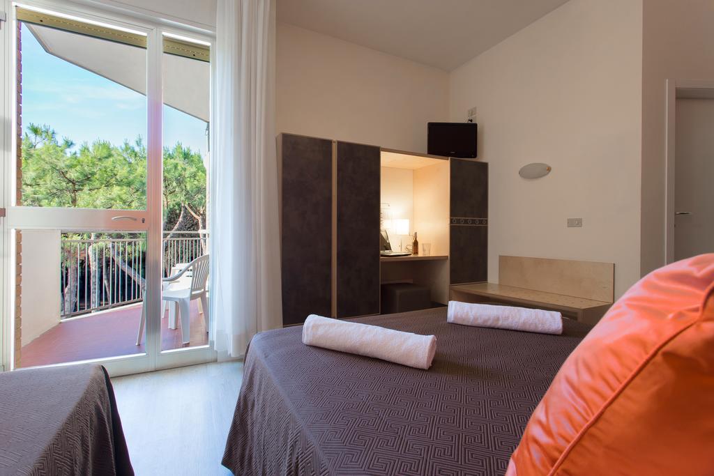 Hotel Antares Cervia Zewnętrze zdjęcie